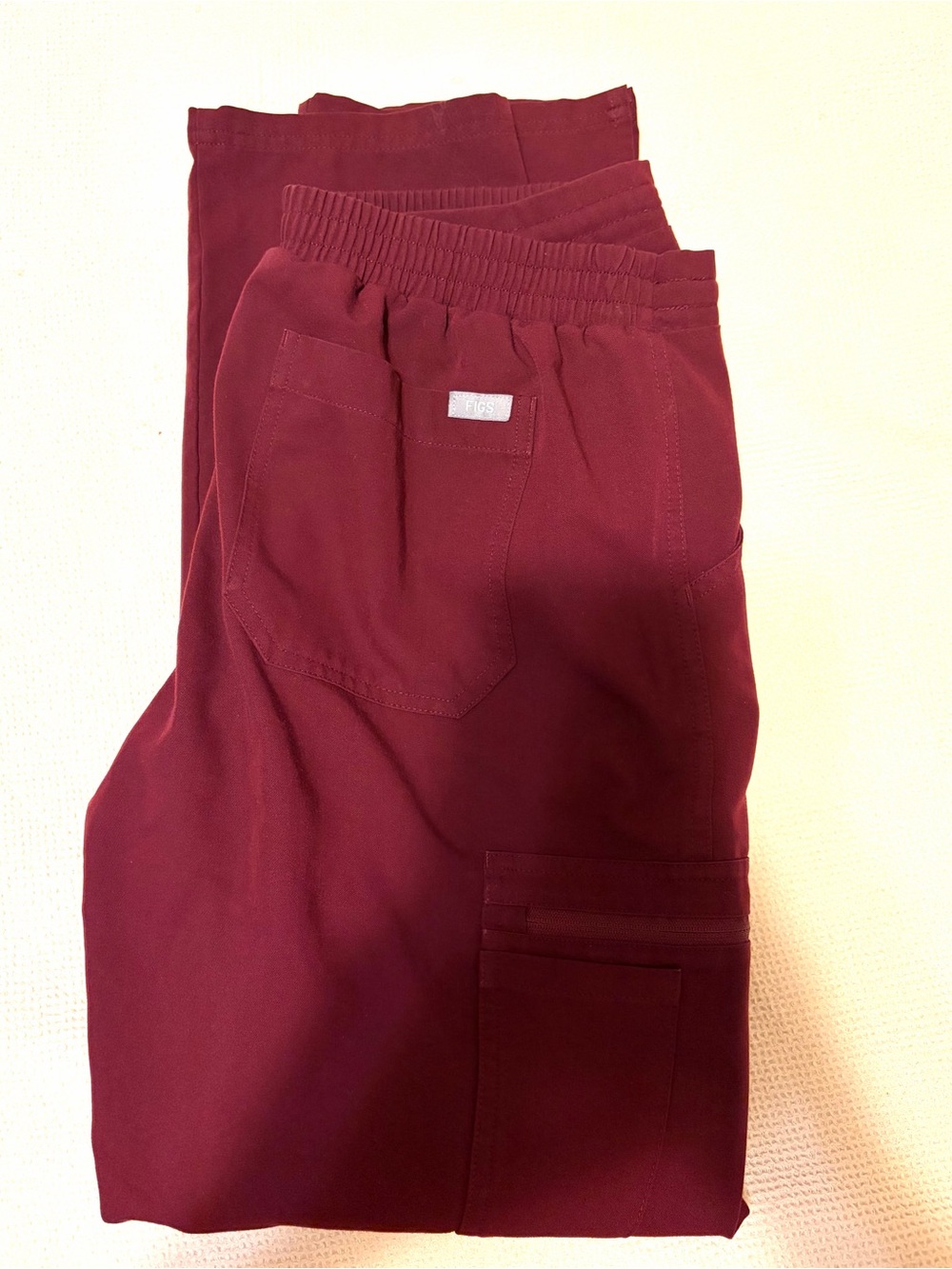 FIGS Women’s Straight Leg Scrub Pants with elastic draw string